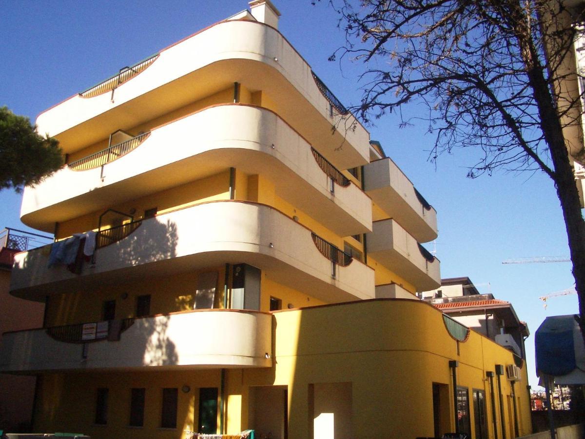 Residence Mediterraneo - Agenzia Cocal Caorle Bagian luar foto