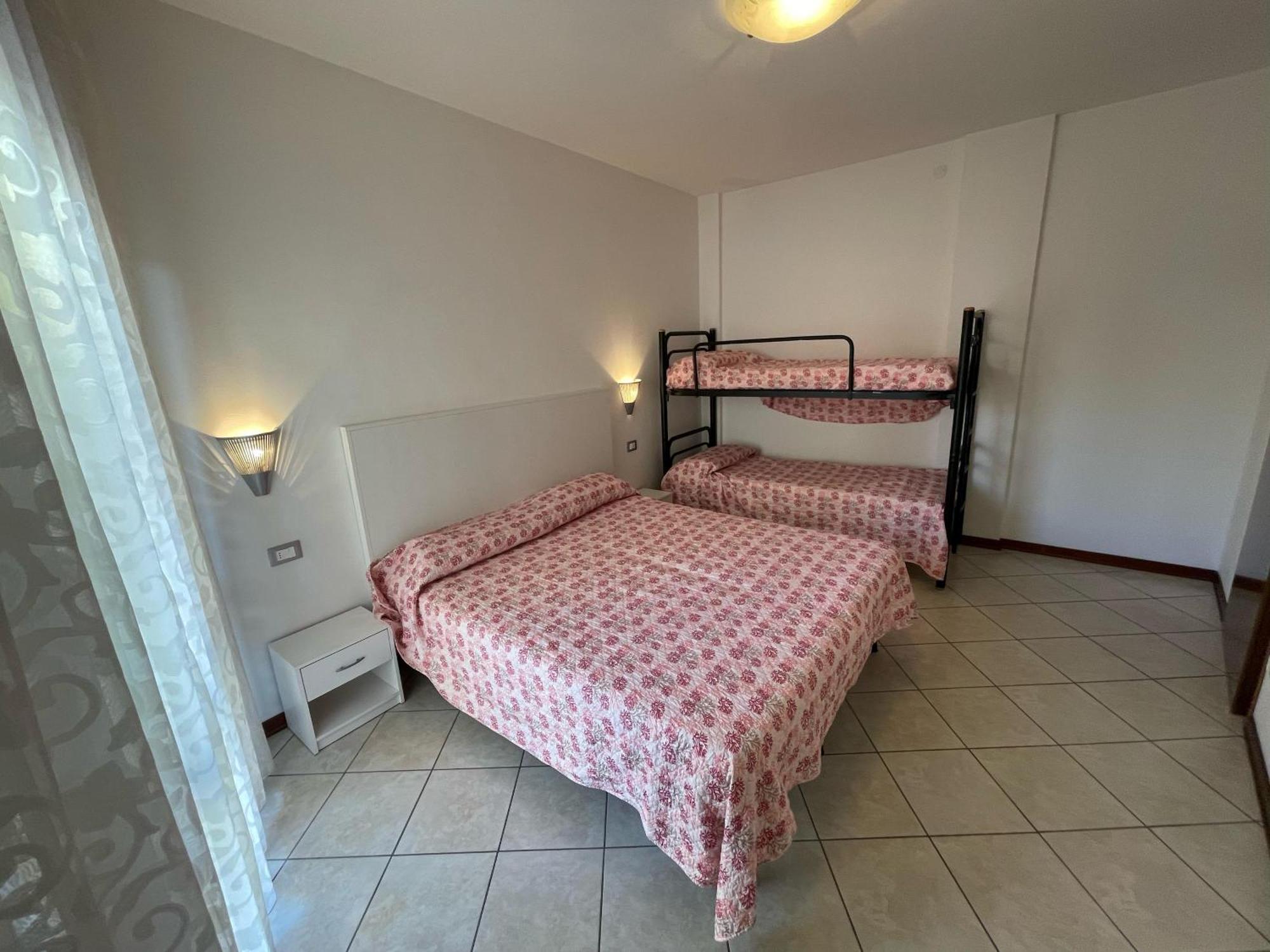 Residence Mediterraneo - Agenzia Cocal Caorle Bagian luar foto