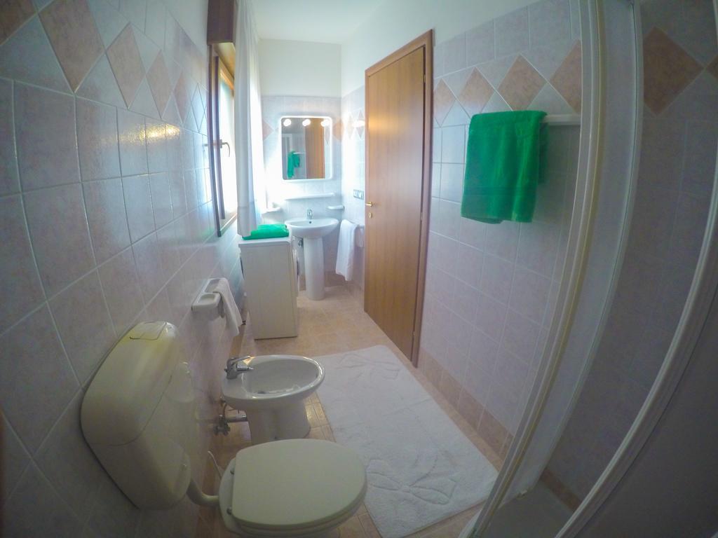 Residence Mediterraneo - Agenzia Cocal Caorle Ruang foto
